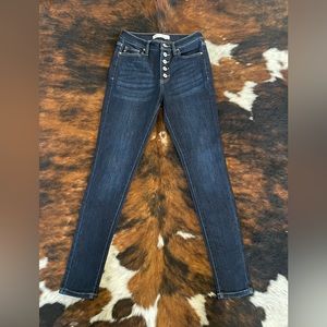 KanCan skinny jeans